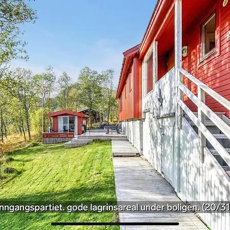 Hébergement de vacances Med Havutsikt Og Stor Terasse! *